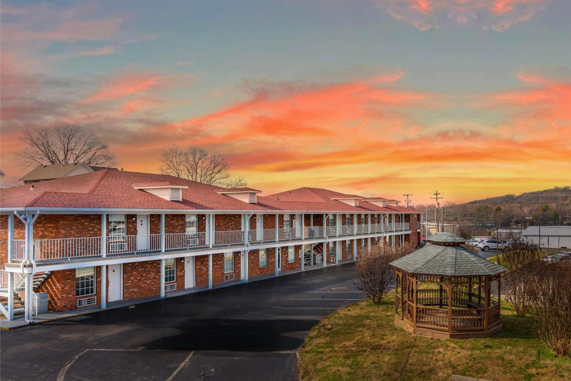 Richland Inn Of Columbia Exterior photo